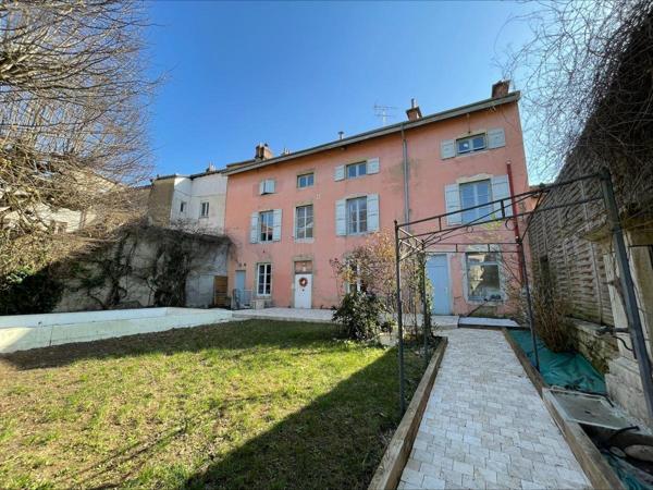 Maison à vendre à Bourg-en-Bresse dans l'Ain (01000), ref : 01083-1952