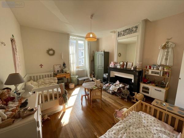 Maison à vendre à Bourg-en-Bresse dans l'Ain (01000), ref : 01083-1952