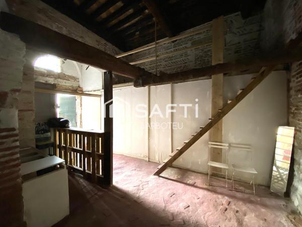 Grange / Garage de 42m² au sol avec mezzanine