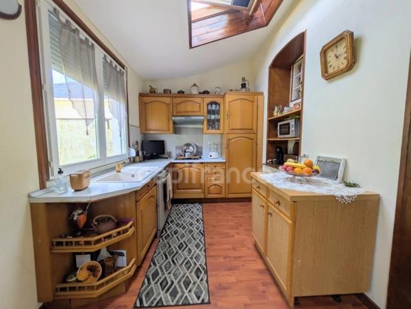 Exclusivité : Elégante maison bourgeoise de caractère de 81m2 avec dépendances et jardin clos, terrain de 698m2 - BEAUCAMPS LE VIEUX (80)