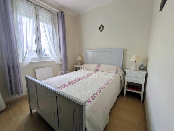 Exclusivité : Elégante maison bourgeoise de caractère de 81m2 avec dépendances et jardin clos, terrain de 698m2 - BEAUCAMPS LE VIEUX (80)