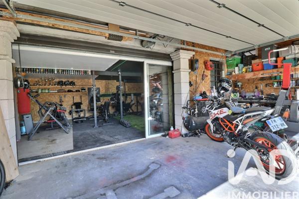 Maison à vendre 5 pièces 130 m² Morières-lès-Avignon