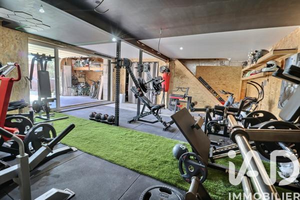 Maison à vendre 5 pièces 130 m² Morières-lès-Avignon