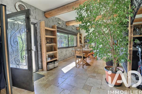 Maison à vendre 5 pièces 130 m² Morières-lès-Avignon