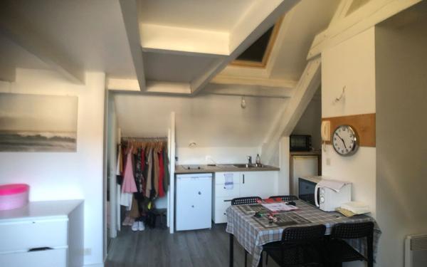 Appartement à louer    1 pièce •  Tours