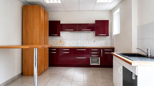Vente
                Maison60,4 m² - 3 Pièces -
                    LE CENDRE (63670)