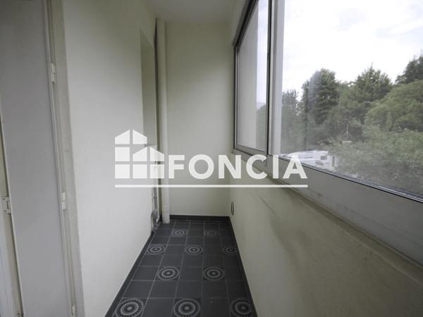 Location Appartement 4 pièces 61.6 m² - LES LECHERES Meylan 38240