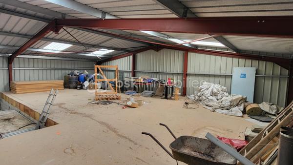 Terrain de 1 400 m²