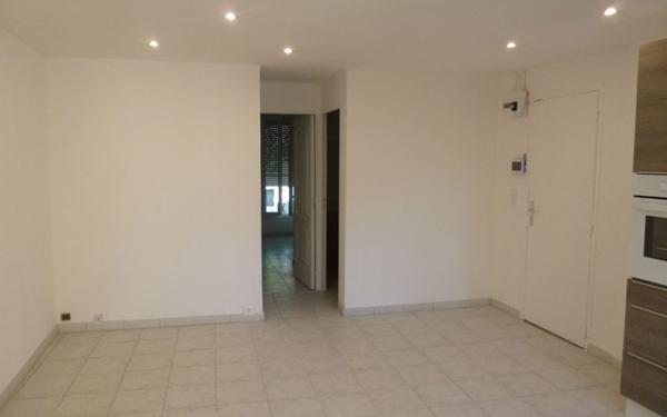 Appartement à louer    2 pièces •  Carpentras