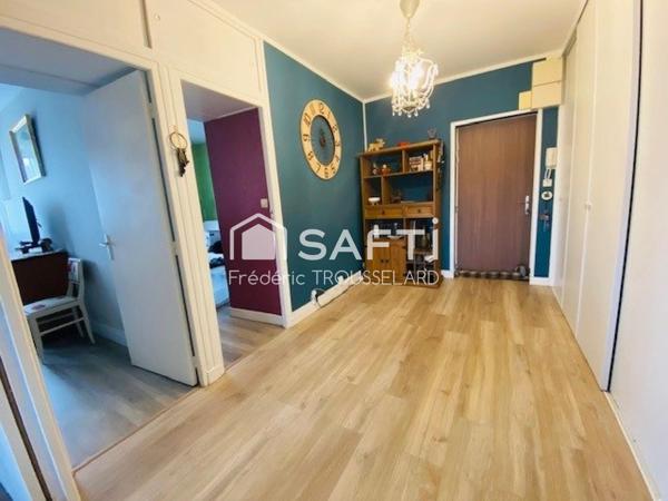 Appartement 1er étage.