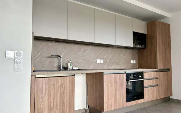 Appartement à louer    3 pièces • 64,60 m2 Villeneuve-Loubet