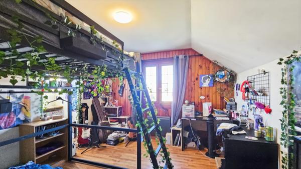 Maison à vendre 4 pièces ORLEIX (65)