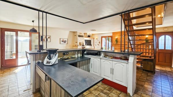 Maison à vendre 4 pièces ORLEIX (65)