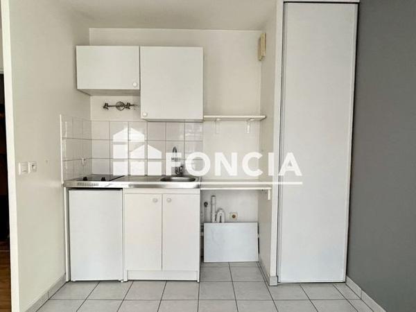 Location Studio 24.78 m² - Lille 59800