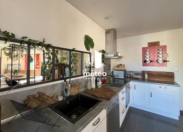 Maison familiale de 4 chambres avec jardin