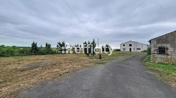 Maison
         4 pièces
        - 95 m² 87 900 € *