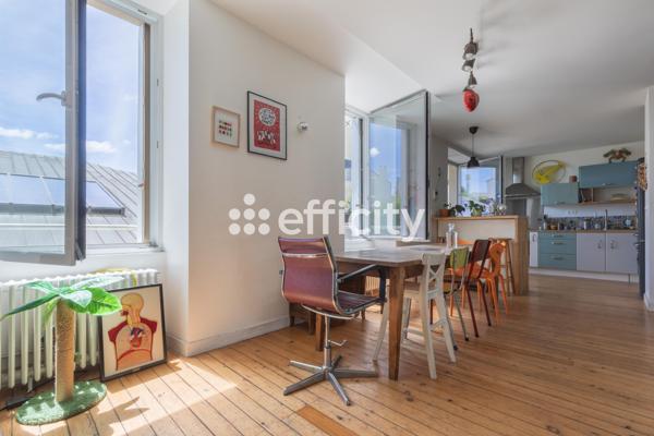 Maison
         8 pièces
        - 169 m² Exclusivité 619 000 € *