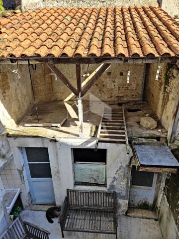 A vendre maison Pons 4 pièce(s) 72 m2