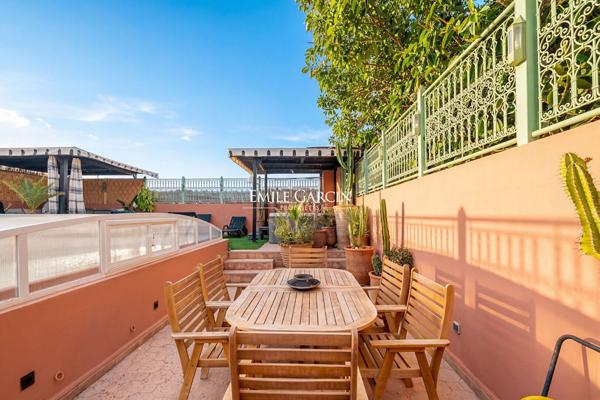 À vendre riad dans le quartier de la Bahia à  Marrakech