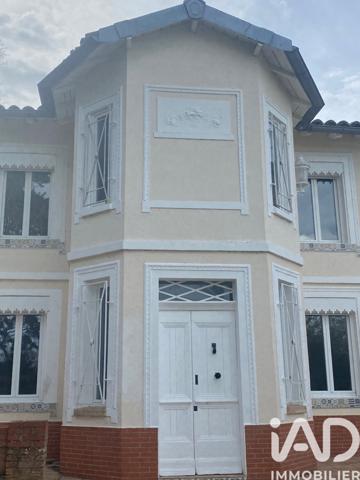 Maison à vendre 10 pièces 334 m² Lisle-sur-Tarn