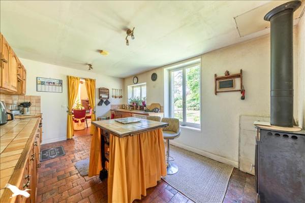 Château à vendre |  Lignières |  5 pièces | 140 m²