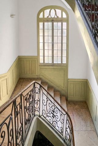 A vendre - historique - appartement de prestige - hôtel particulier - collection Lambert - étage noble - balcon filant - parking privatif - cave