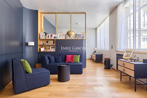 À VENDRE - Appartement - Paris - 75001 -  Palais Royal - 2 pièces - 49m²