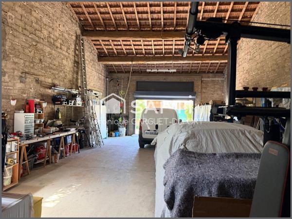 Maison 170m2 en Centre-ville, jardin 900m2, garage, sans vis à vis