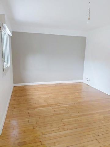LORIENT : Immeuble de rapport avec 3 appartements T3