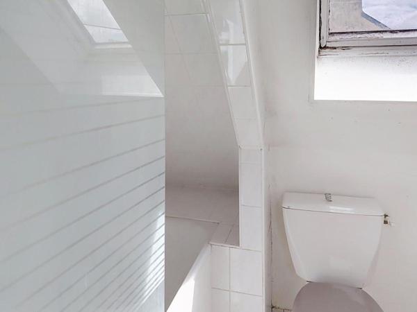 LORIENT : Immeuble de rapport avec 3 appartements T3
