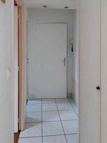 LORIENT : Immeuble de rapport avec 3 appartements T3