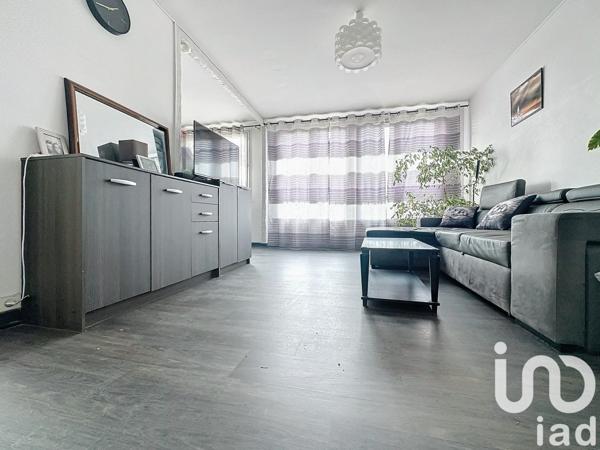 Appartement à vendre 3 pièces 67 m² Viry-Châtillon