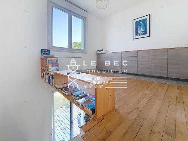 LARMOR-PLAGE : Duplex avec terrasse à deux pas de la plage !