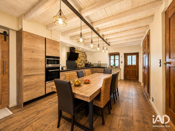 Maison à vendre 10 pièces 225 m² Le Bourget-du-Lac