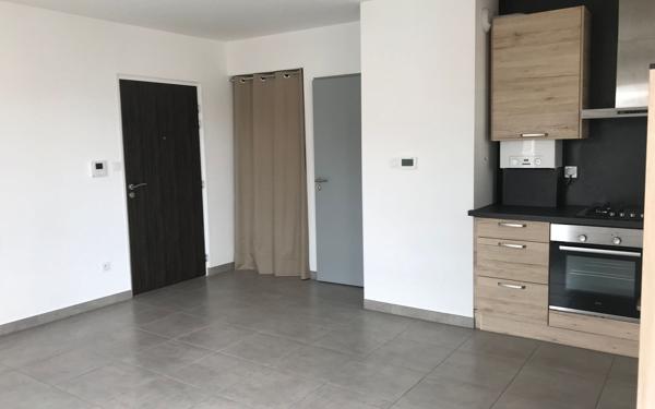 Appartement à vendre    2 pièces •  Talange