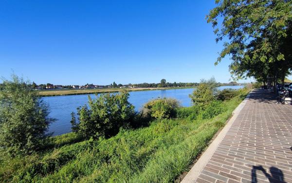 Maison à vendre    1 pièce •  Gien