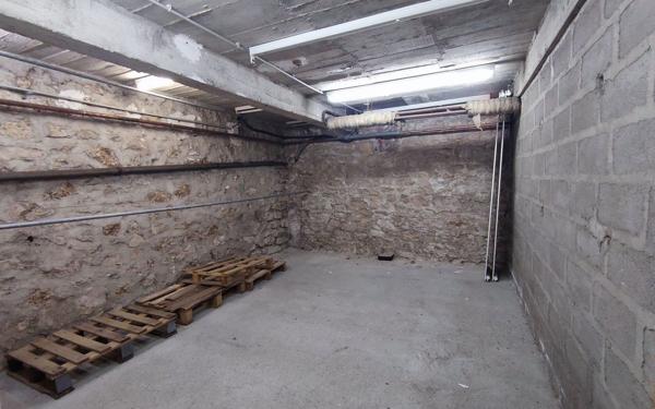 Maison à vendre    1 pièce •  Gien