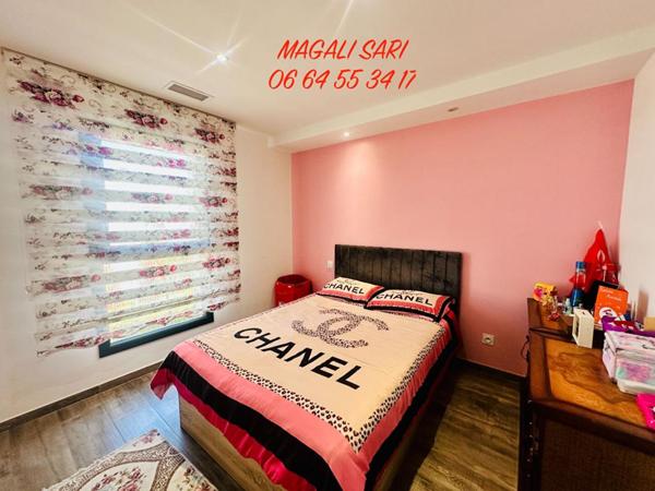 Villa Saint Hilaire De Brethmas 6 pièce(s) 120 m2