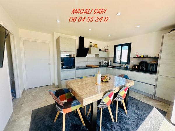 Villa Saint Hilaire De Brethmas 6 pièce(s) 120 m2