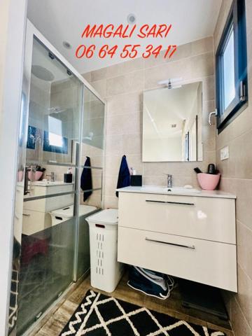 Villa Saint Hilaire De Brethmas 6 pièce(s) 120 m2