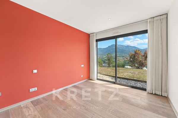 Annecy- Argonay- Villa vue panoramique sur les montagnes et le lac