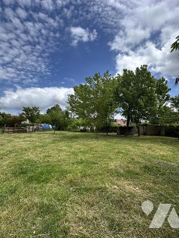 Parcelle de terrain à bâtir 583 M²