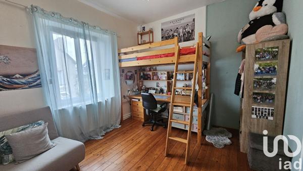 Maison 6 pièces de 103 m² à Douarnenez (29100)