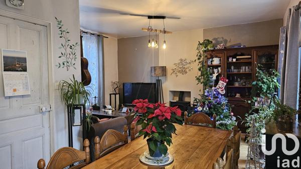 Maison 6 pièces de 103 m² à Douarnenez (29100)