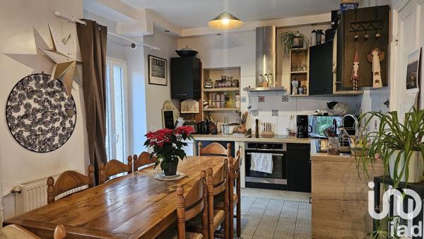 Maison 6 pièces de 103 m² à Douarnenez (29100)