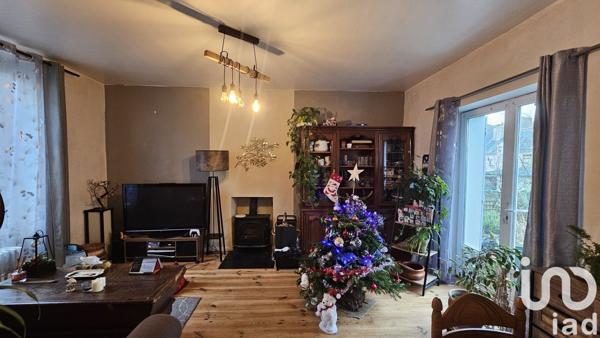 Maison 6 pièces de 103 m² à Douarnenez (29100)