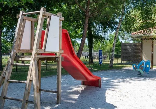 INVESTISSEMENT LOCATIF – HOURTIN – Résidence Tourisme Odalys Le Petit Pont - 6,87 % de rentabilité
