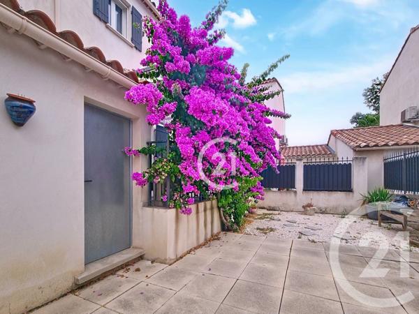 Maison à vendre  4 pièces - 72,64 m2 ARLES - 13