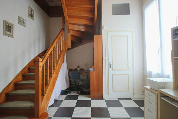 Maison 3 chambres avec jardin et garage