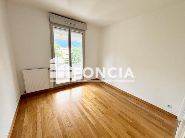 Location Appartement 5 pièces 121.17 m² - 83 IMPASSE LOUISE MICHEL Saint Genis Pouilly 01630